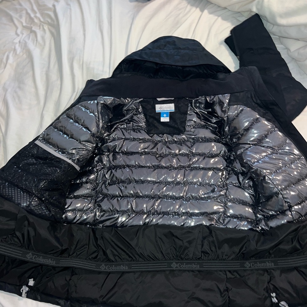 Columbia Black Hooded Jacket - Picture 5 of 7